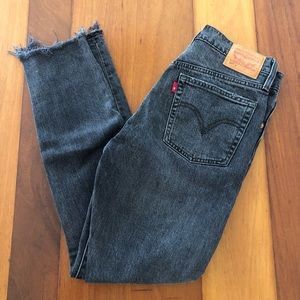 Levis 501 Skinny Gray Jeans Button Fly (W27, L28)